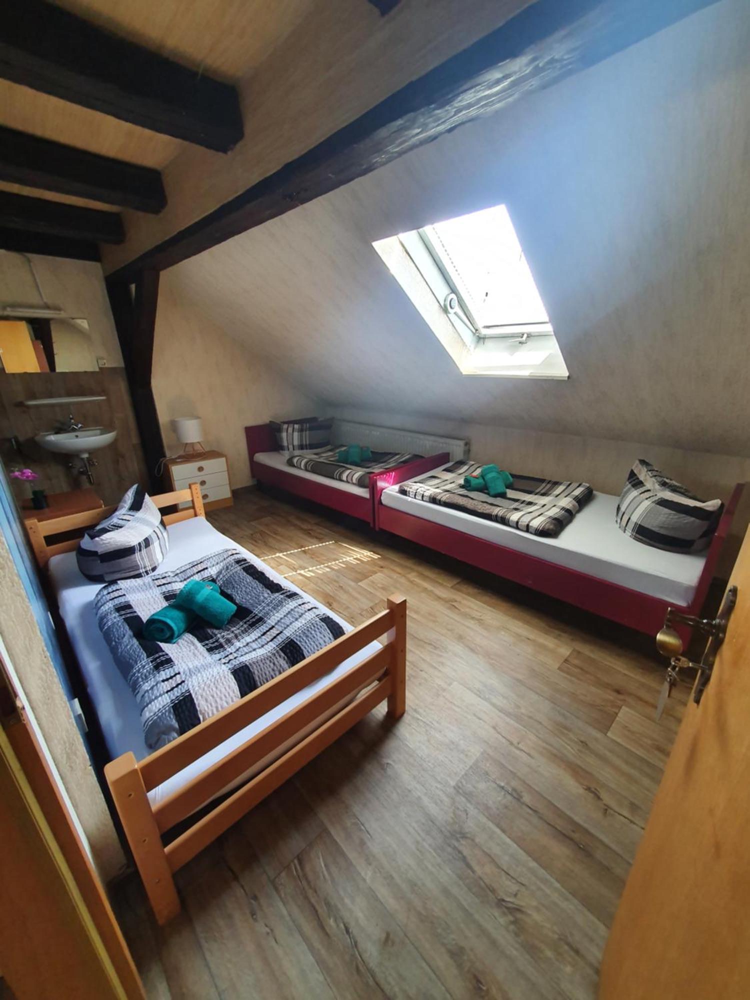 Gaestehaus Weisses Lamm - Monteurzimmer Nordhalben Extérieur photo